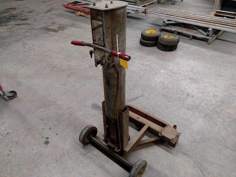 lot 35 image: Gray Air Jack, Works