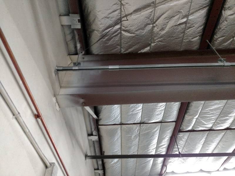lot 24 image: Curtain Wall, 3 pcs Velcro Togather...
