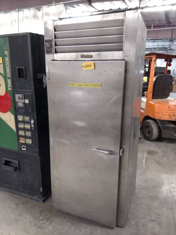 lot 206 image: Traulsen Commercial Refrigerator