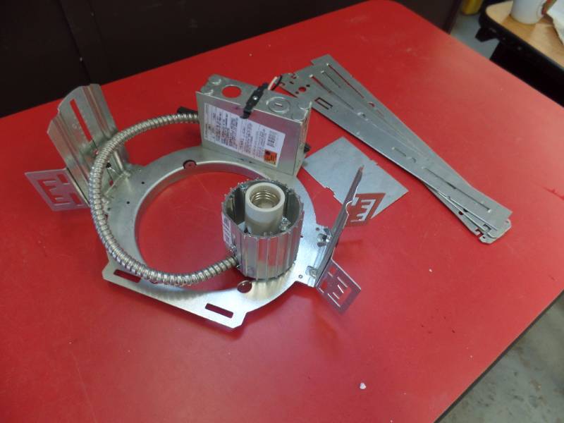 Incandescent Recessed Housings