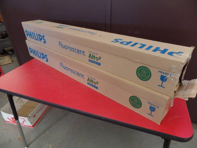 Fluorescent Tubes T-8
