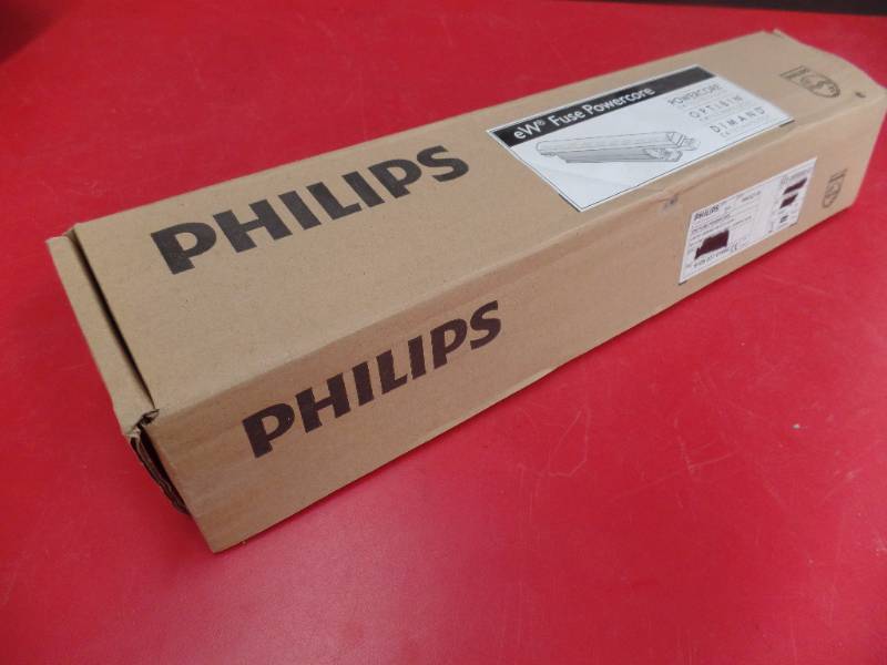 Power Core Linear Fixture