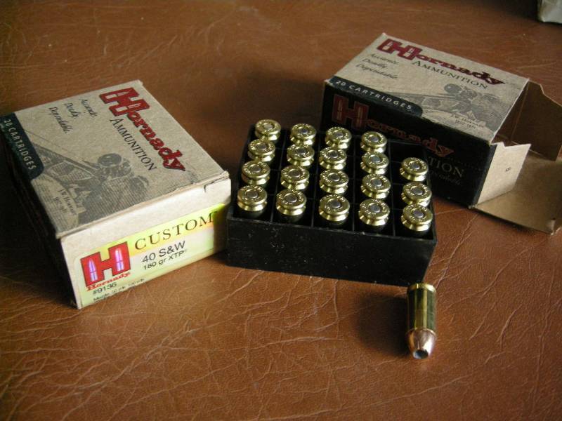 lot 13 image: Hornaday 40 S&W Ammo, 2 boxes