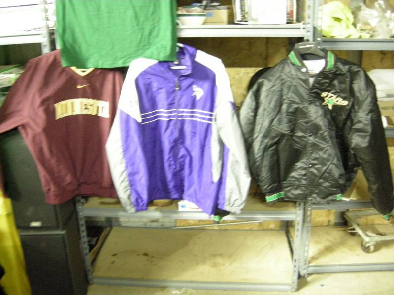 lot 54 image: Vikings, Gophers, Stars Jackets