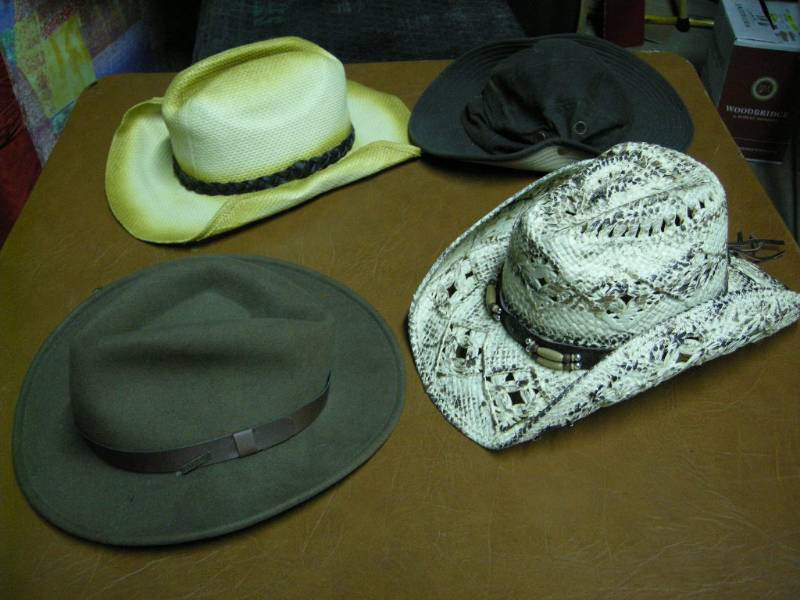 lot 59 image: 4 WesternOutdoorsman Hats