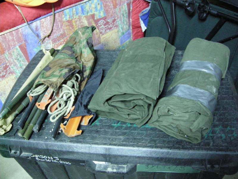 lot 62 image: Military Issue Tents