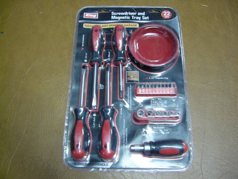 lot 77 image: King Screwdriver and Magnetic Tray Set