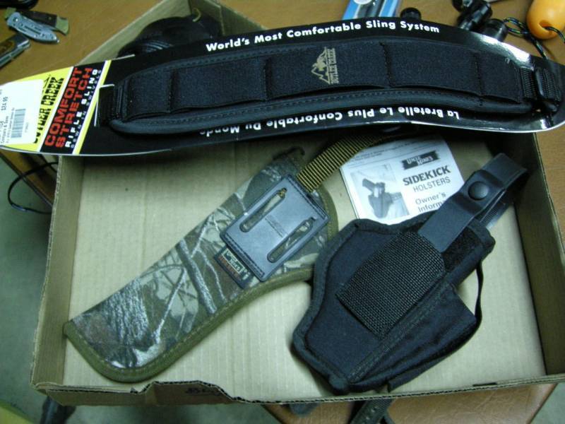 lot 86 image: Sidekick Holsters and Rifle Sling