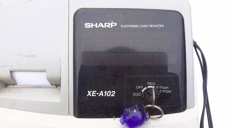 Sharp XE-A102 cash register
