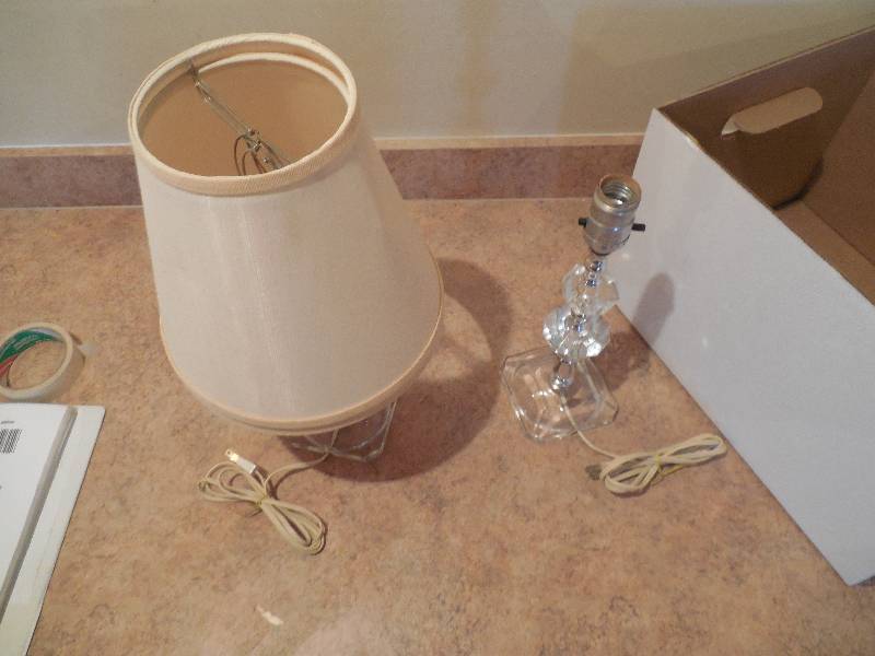 LOT OF TWO (2) LAMPS