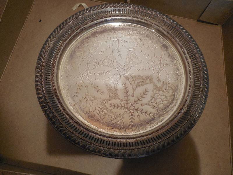 lot 52 image: ANTIQUE SILVER TRAY