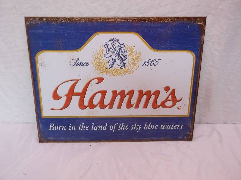 lot 8 image: Collectible Sign