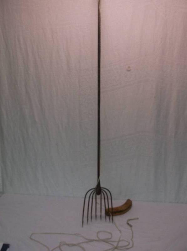 lot 59 image: Spear