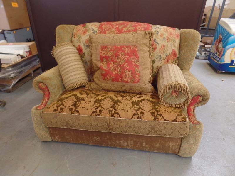 Loveseat