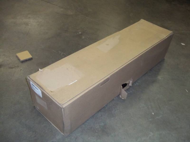 lot 10 image: GM Hitch Package fits 2013 -2014 Equinox Part # 22956689