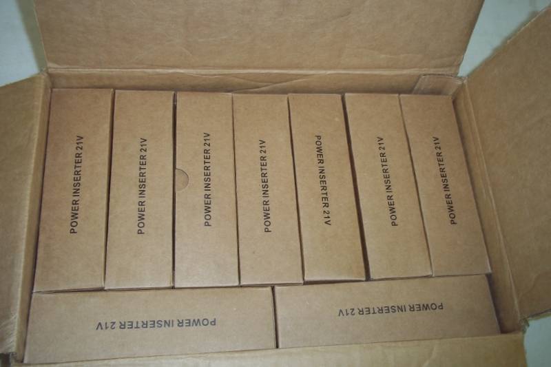 lot 35 image: Case of 9 DIRECTV PI-21 21V 1.5A Power Inserter for SWimLine dish