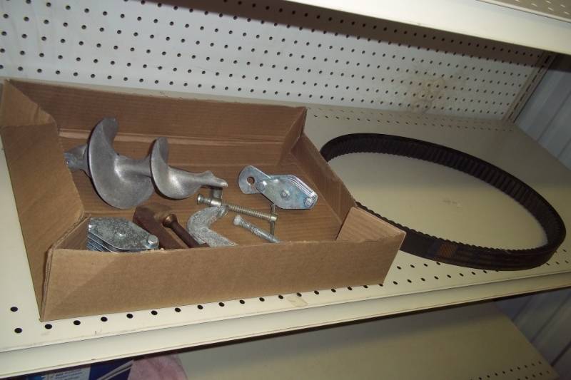 lot 43 image: Snowmobile Belt, Auger, Clamps, pulleys