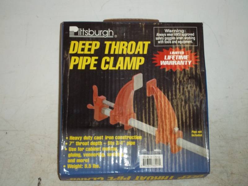 lot 108 image: 7 Pipe Clamp