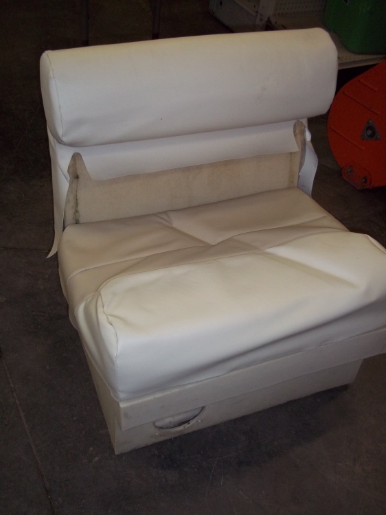 lot 143 image: Unfinished pontoon seat 29 tall 30 wide