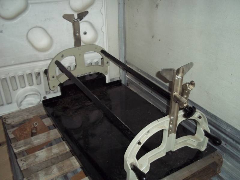 lot 164 image: Vinyl  Canvas dispenser