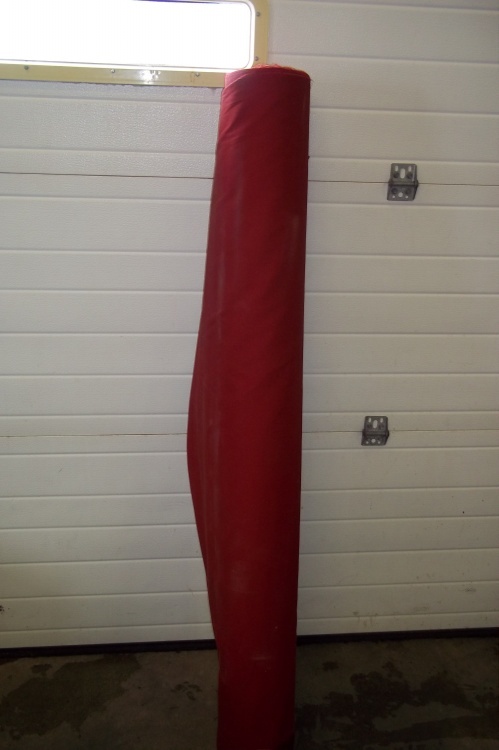 lot 171 image: Large roll of red cloth 62 Wide