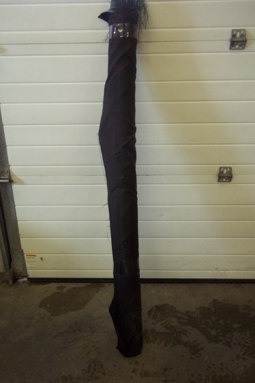 lot 175 image: Roll of black vinyl 62 Wide