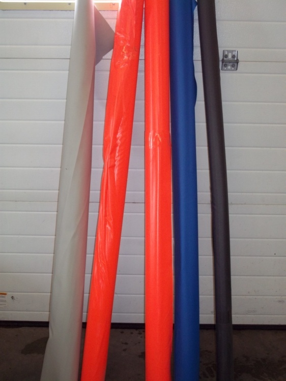 lot 187 image: 5 Partial rolls of vinyl