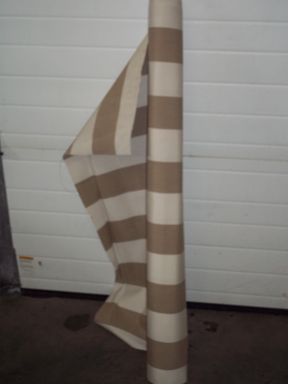 lot 191 image: Partial roll of striped canvas 45 Wide