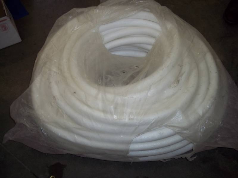 lot 203 image: Large roll of 1  12 rolled foam