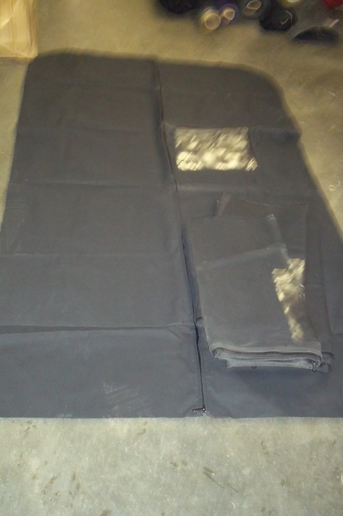 lot 251 image: 4 Zippered fish house door panels with window 69 x 45