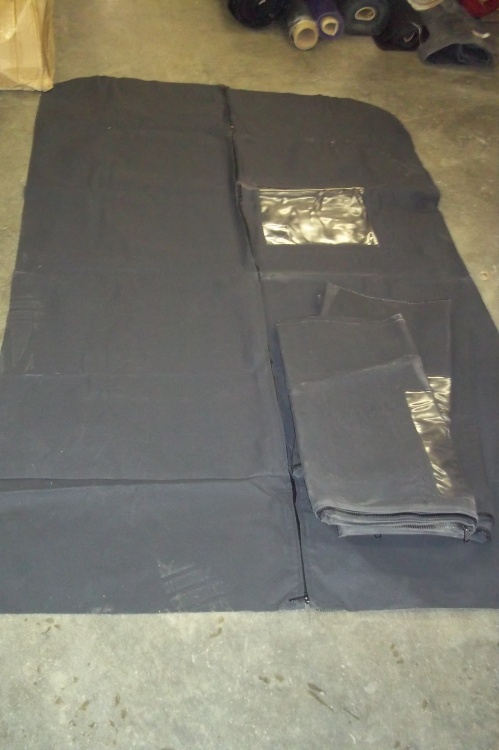 lot 252 image: 4 Zippered fish house door panels with window 69 x 45