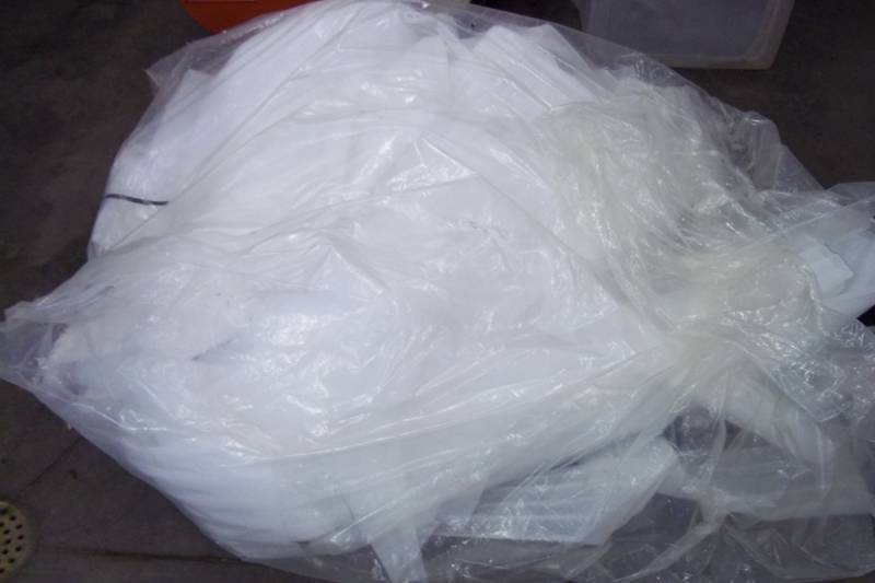 lot 256 image: Large bag of packing material