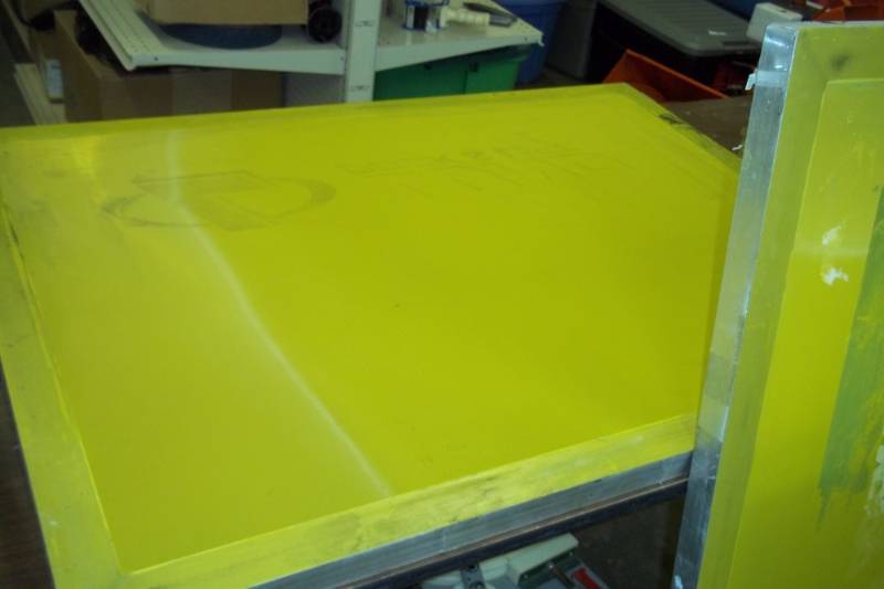 lot 257 image: 2 Aluminum printing screens 4 x 3