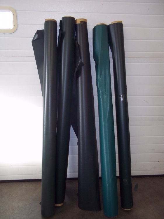 lot 282 image: 5 Rolls of assorted vinyl 62 Wide