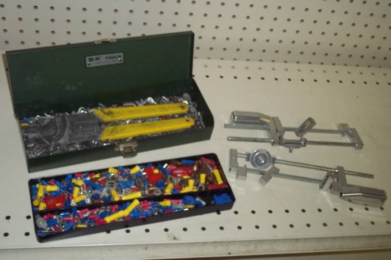 lot 332 image: S-K Tool box, electrical connectors, wiring pliers, clamps