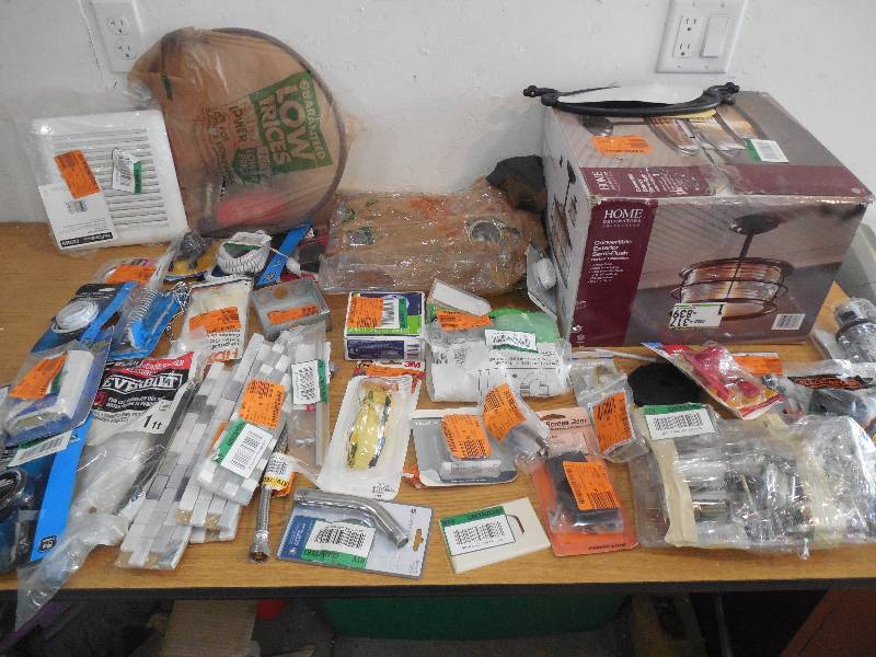 lot 50 image: BOX LOT OF GOODIES