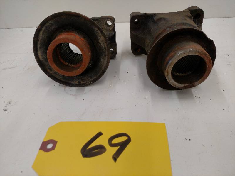 (2) Ford 9 Yokes...