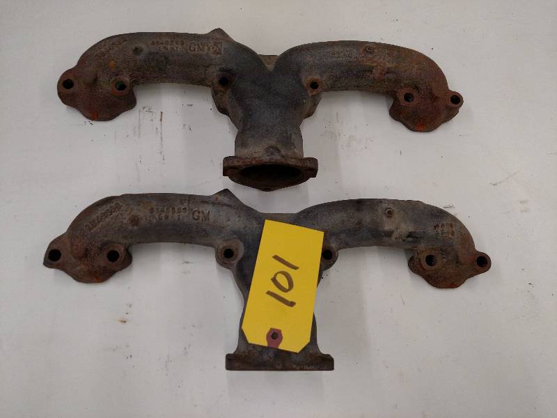 (2) Corvette Center Dump Exhaust Ma...