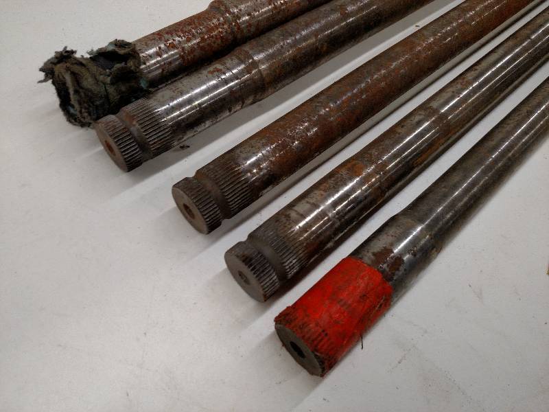 (5) 37 12 Tubular Sway Bars, Vari...