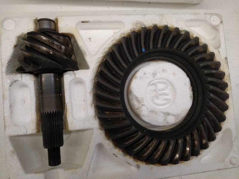5.14 Ford 9 Gear Set...