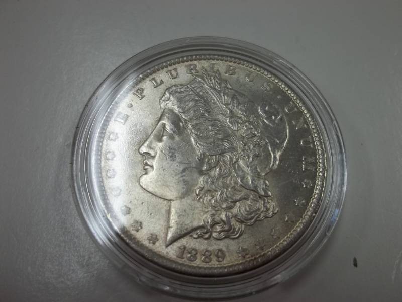 1889 Morgan Silver Dollar 90% Silver in Case