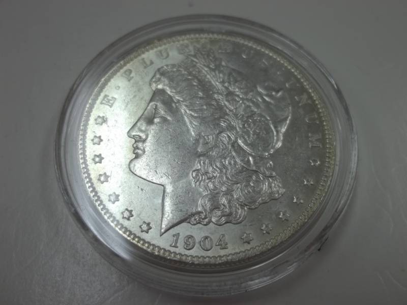 1904 Morgan Silver Dollar 90% Silver in Case
