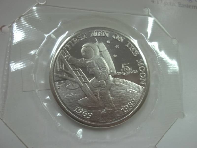 First Men on the Moon $5 Commemorative Coin