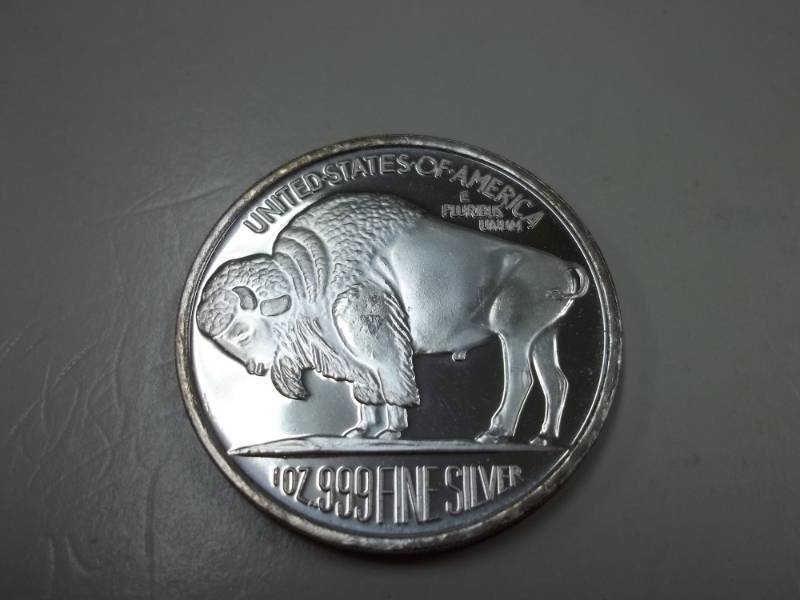 2002 Buffalo Silver Dollar 1oz. Fine Silver