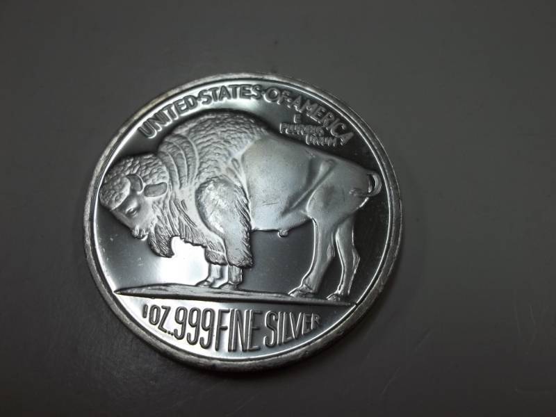 2002 Buffalo Silver Dollar 1oz. Fine Silver