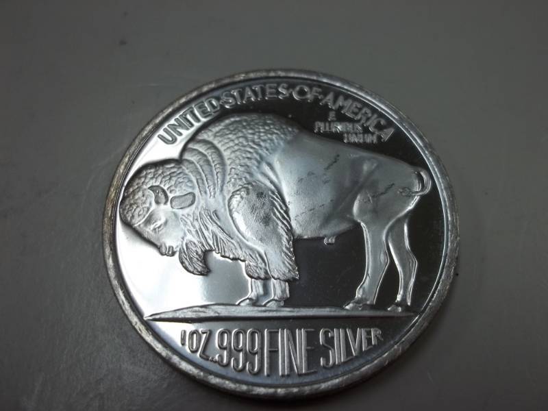 2002 Buffalo Silver Dollar 1oz. Fine Silver