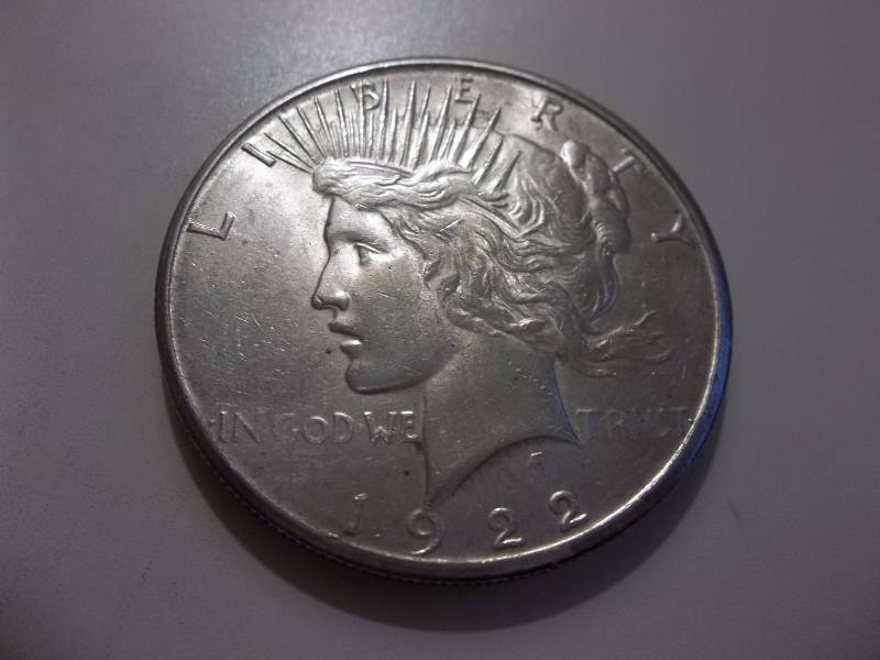 1922 S  Silver Peace Dollar  High Grade