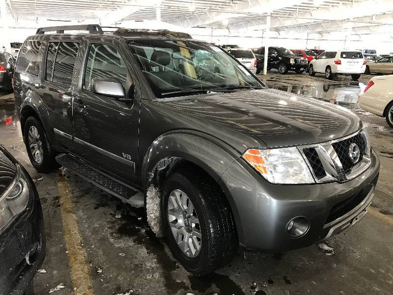 2008 Nissan Pathfinder LE
