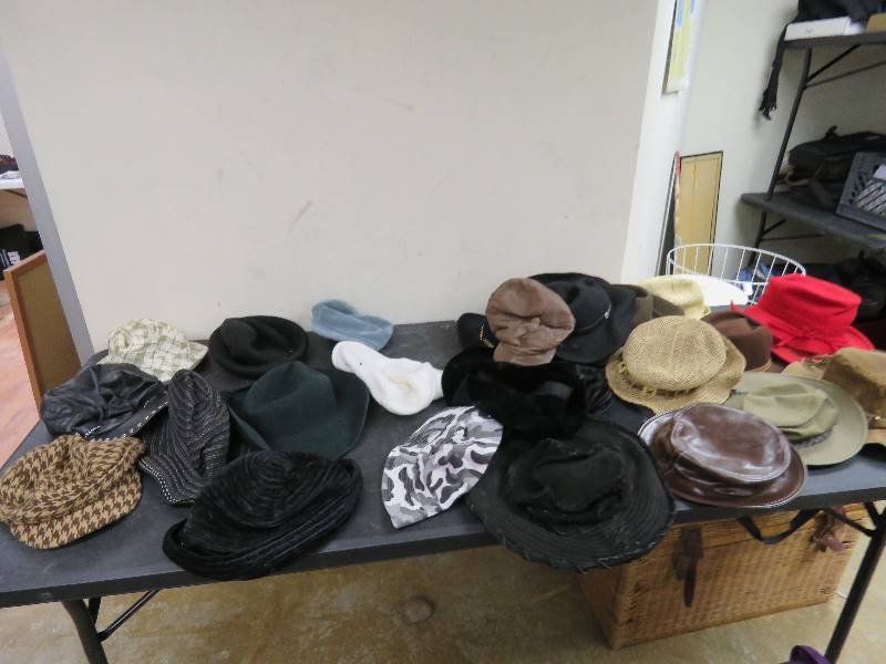 Hat lot