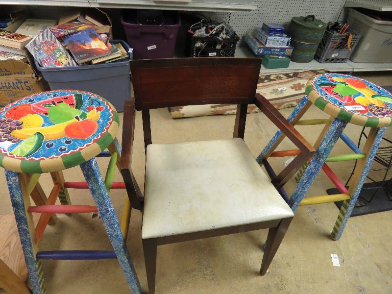 Furniture lot